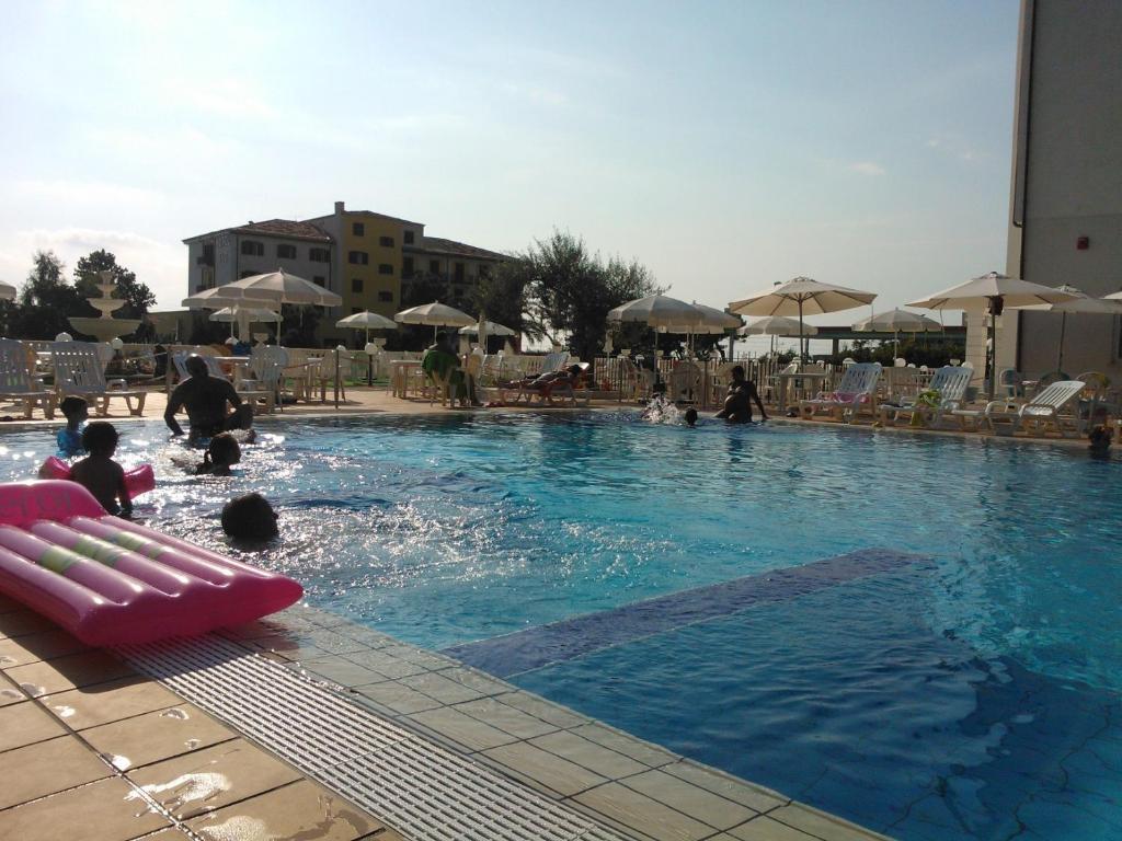 Hotel Total Family Fuscaldo Exterior foto